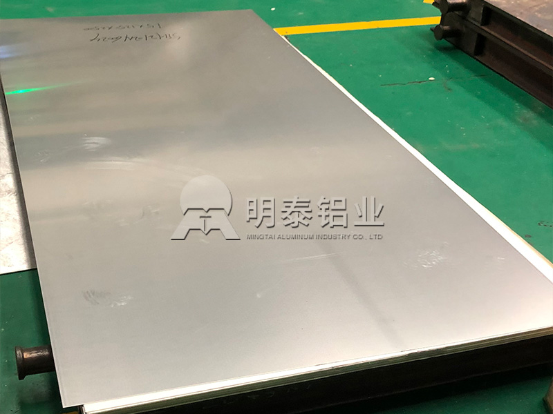 OG真人5052铝板厂家直销_5052铝板一吨多少钱